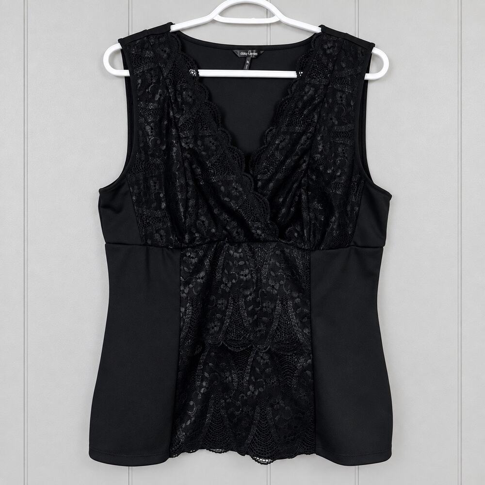 Daisy Fuentes Women’s XL Black Lace Sleeveless Blouse
